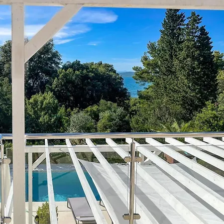 Grosses Zur Alleinigen Nutzung Mit Pool Feriehus *